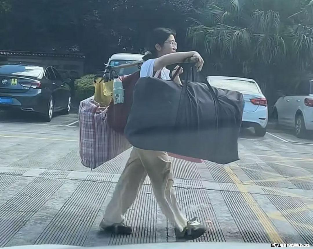 全网追的“扁担女孩”，找了一份暑假工，时薪12元 - 泉州生活资讯 - 泉州28生活网 qz.28life.com